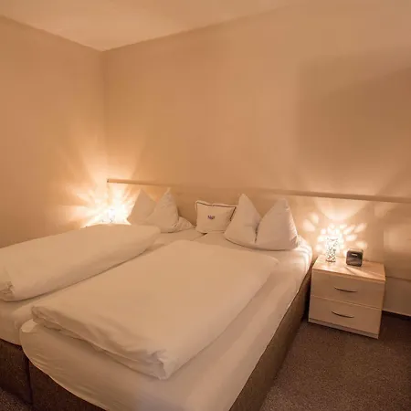 Pensjonat Schoell 3*